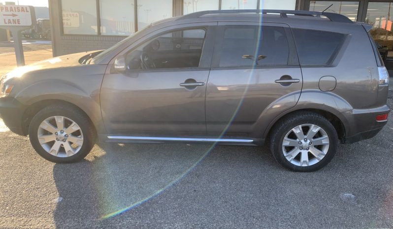 Mitsubishi Outlander 2013 full