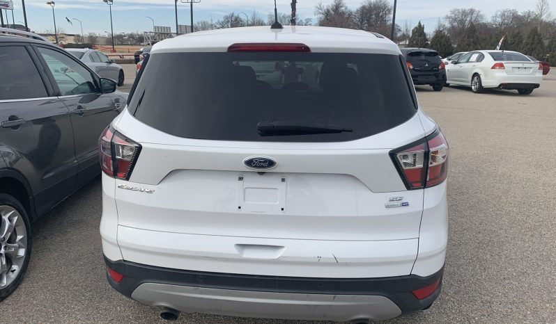 2017 Ford Escape 4WD SE full